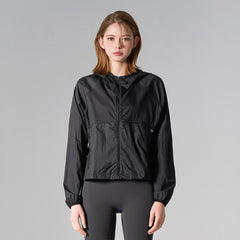 City Cropped Windbreaker - Black