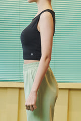 Real Fresh Crop Sleeveless Top - Black